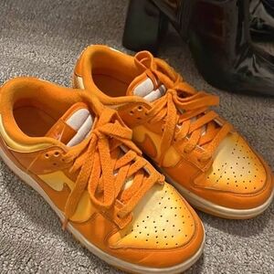 Nije Orange Sneakers Big Kids Size 6